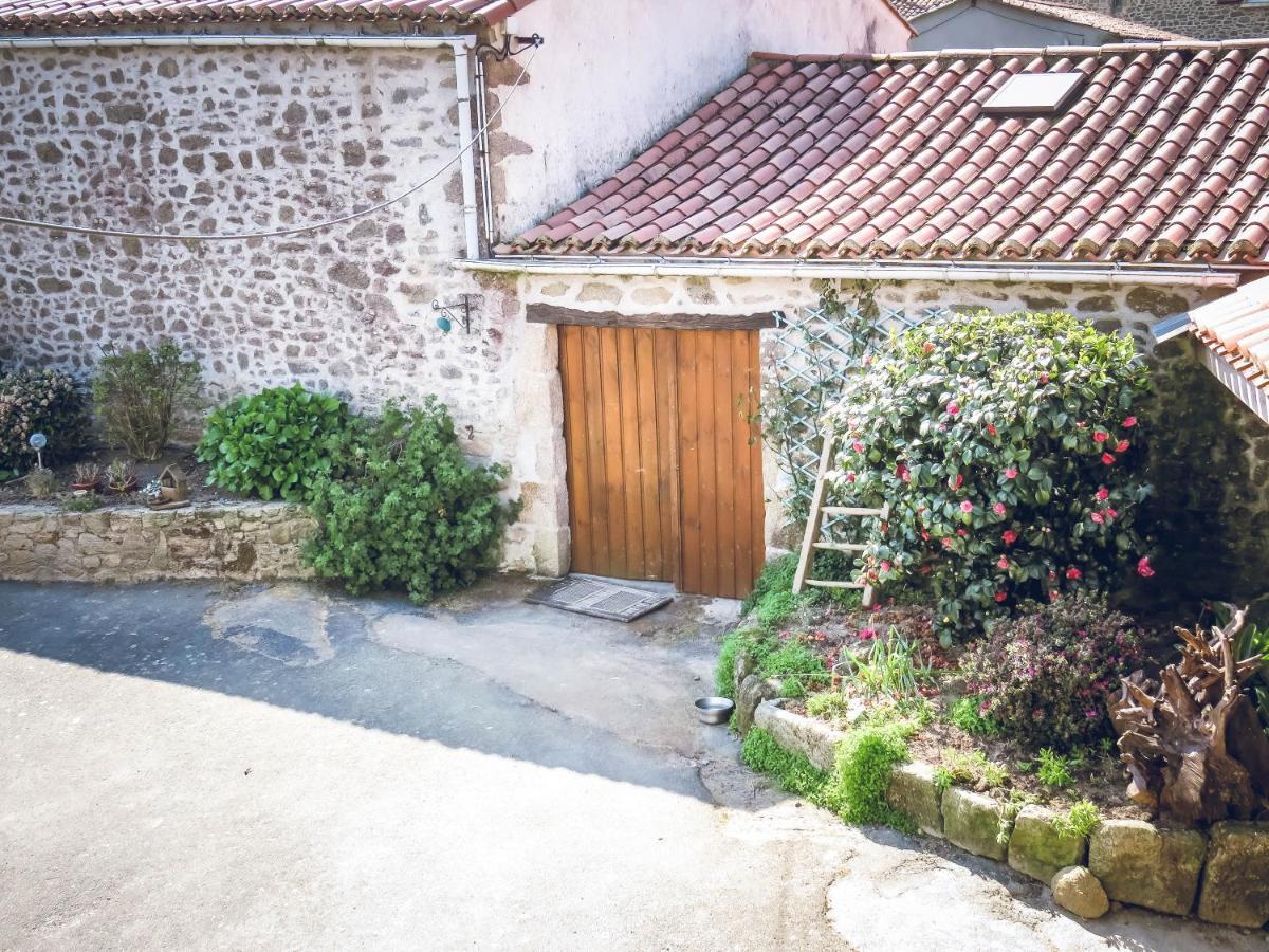 Domaine Des Fees Appartement La Gaubretiere Buitenkant foto