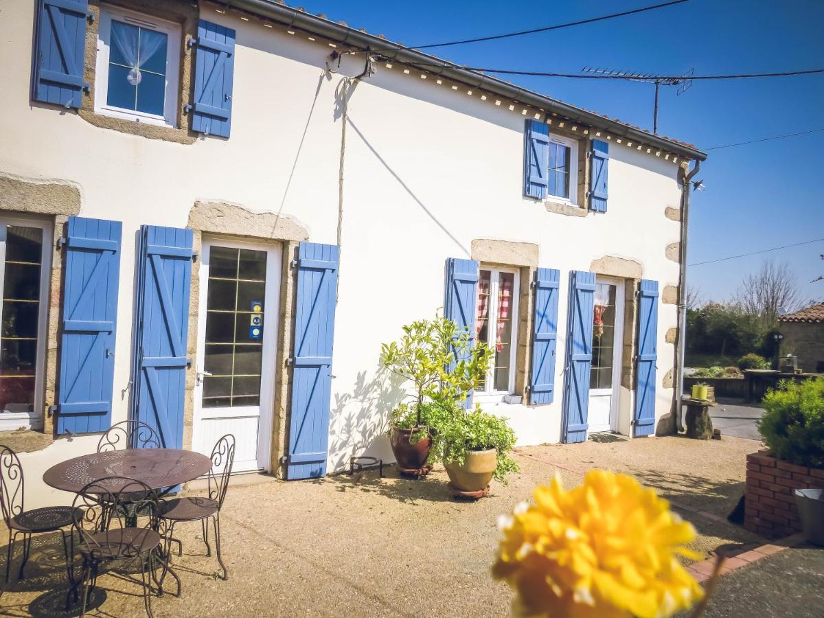 Domaine Des Fees Appartement La Gaubretiere Buitenkant foto